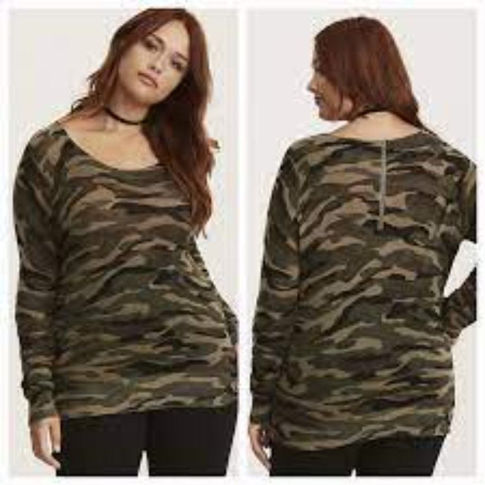 Torrid Camo Sweater Top- Size 2 NWT